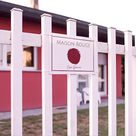 Maison Rouge *