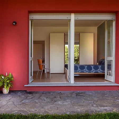 Maison Rouge Besnate